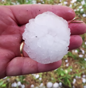 Grandine, pioggia e vento in Emilia e in Abruzzo